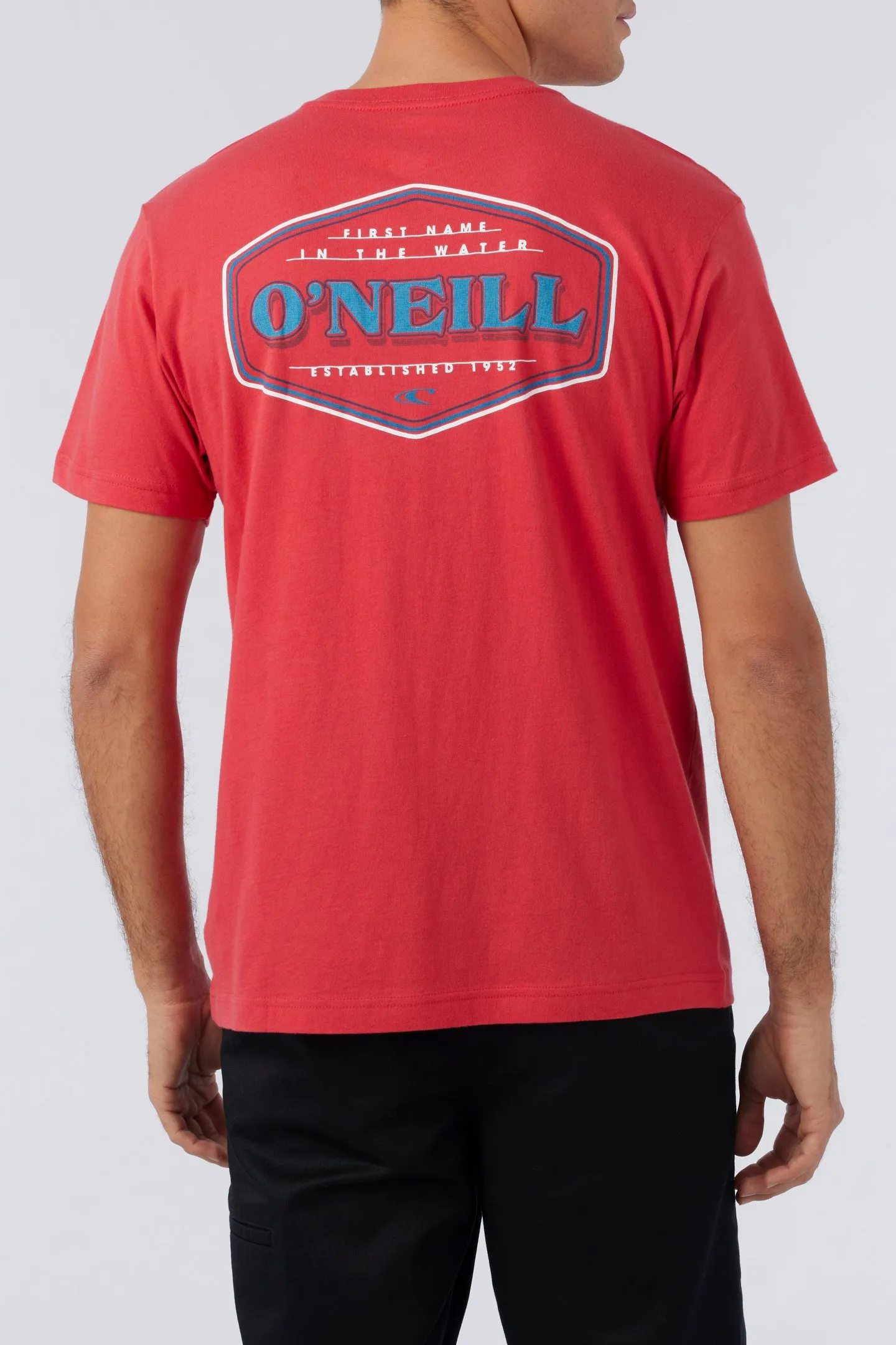 HOWLER TEE