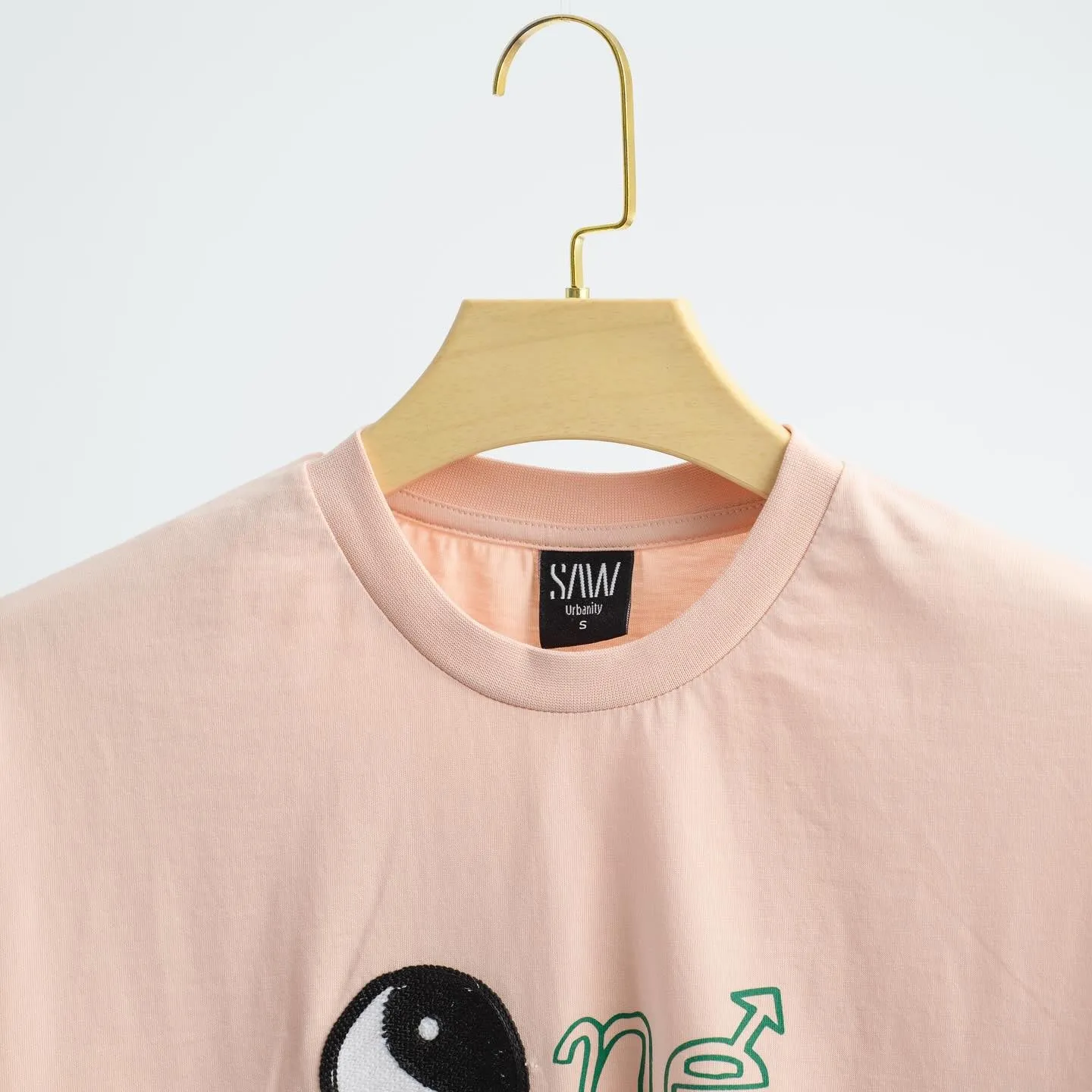 One Love Graphic Oversized T-shirts